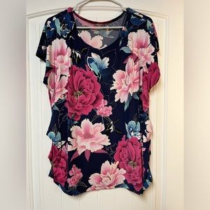 Women’s floral dress top